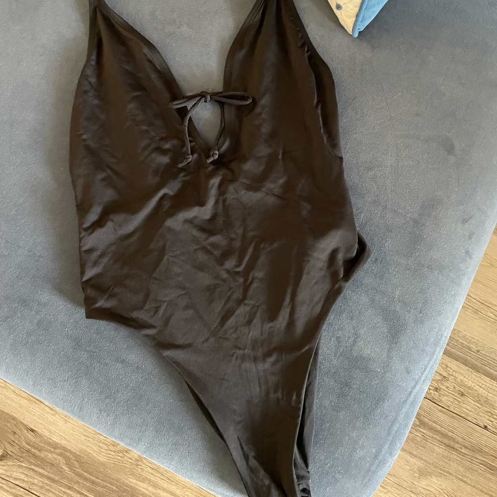 Monday swimwear one piece